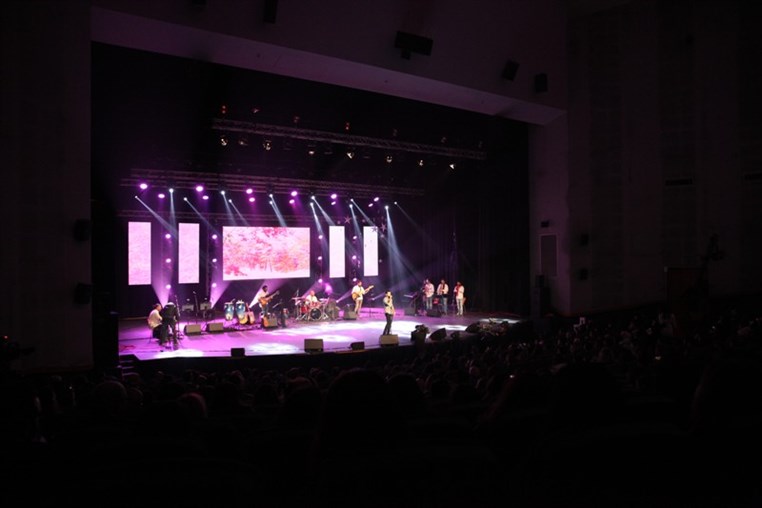 Anthony Touma's Christmas Concert	